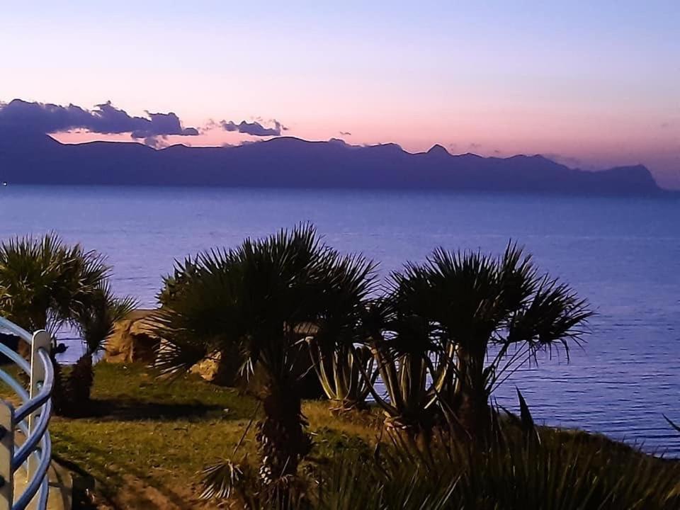 Vista Mare Apartment Trappeto  Bagian luar foto