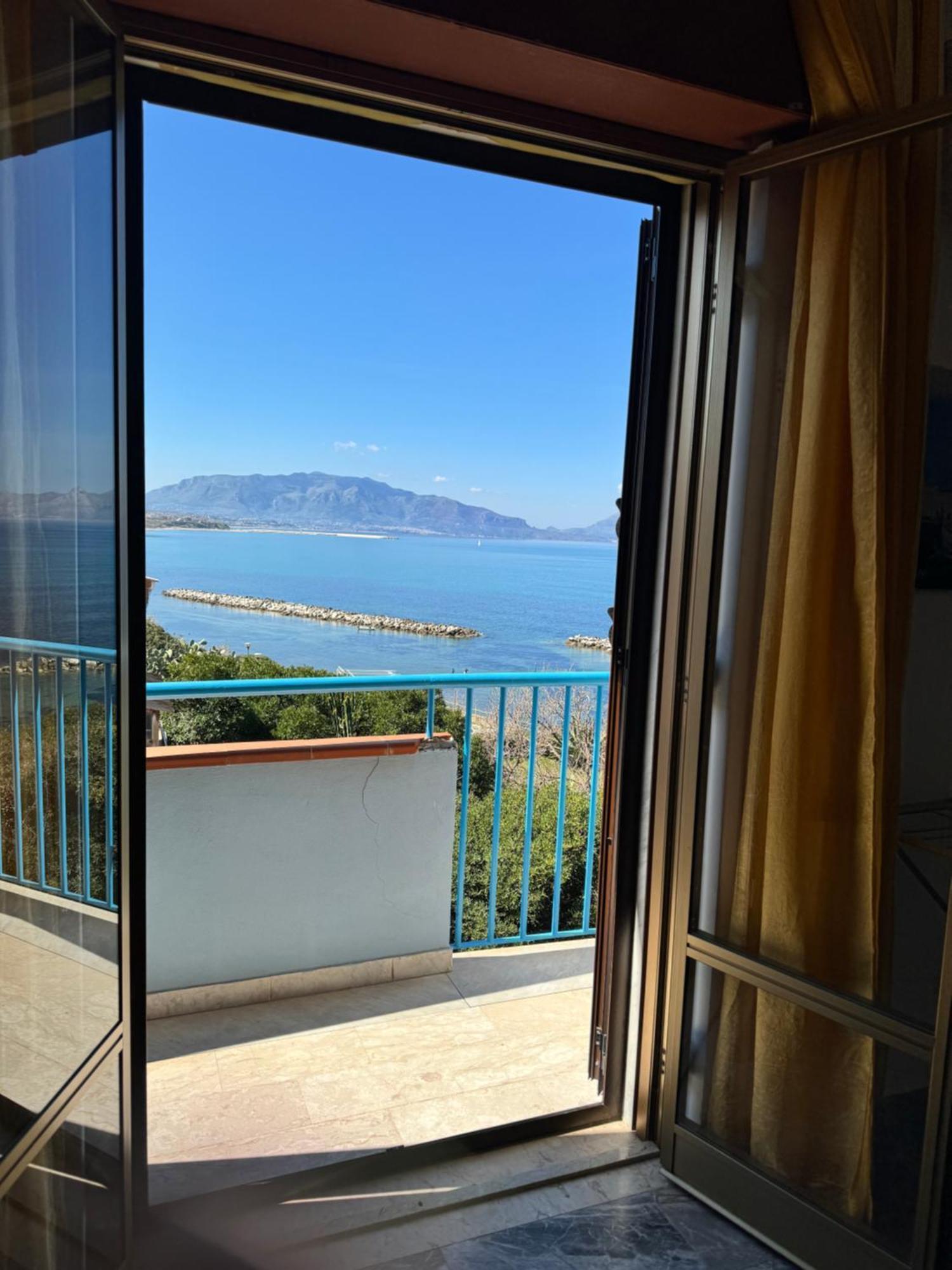 Vista Mare Apartment Trappeto  Bagian luar foto
