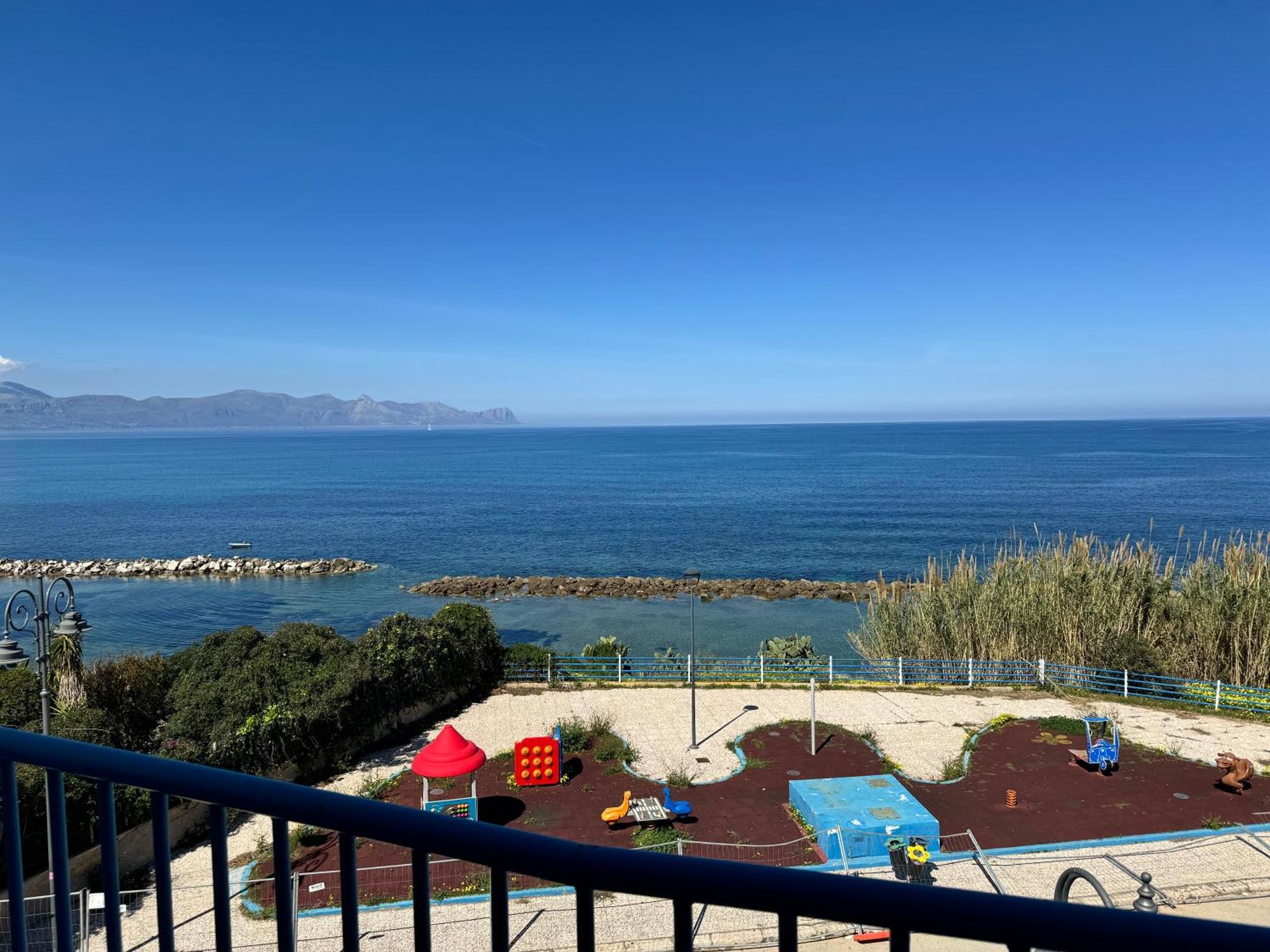 Vista Mare Apartment Trappeto  Bagian luar foto