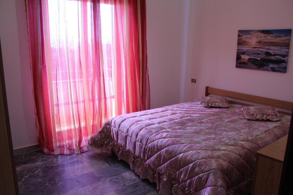 Vista Mare Apartment Trappeto  Ruang foto