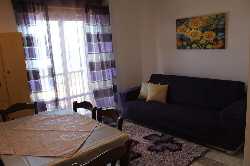 Vista Mare Apartment Trappeto  Ruang foto